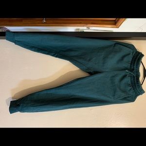 H&M green sweatpants.